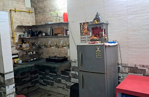 New Delhi Apartment | Cozy Space in heart of Delhi with all facilities in and around.