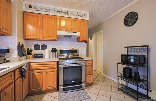 Hillside Apartment | Cozy Spacious 2-bedroom apartment in Hillside, NJ