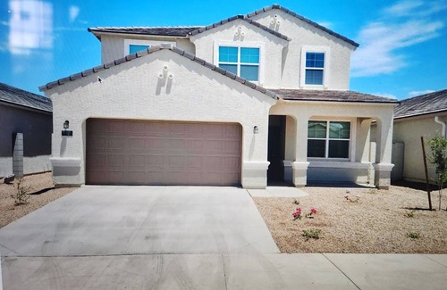 Tuscano House | Cozy, spacious 5 bedroom house