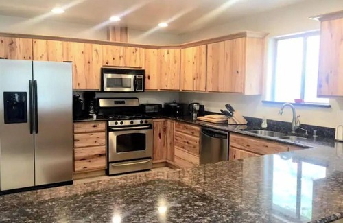 Ruidoso House | Cozy, Spacious, and Newly-Updated Home (Centrally Located in Ruidoso)!