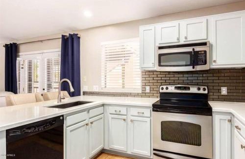 Springer Ranch House | Cozy spacious house, pool heater, spa, firepit
