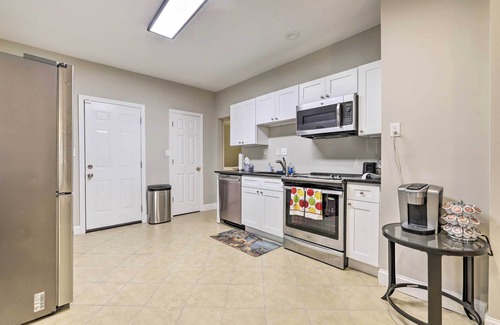 Memorial Square Apartment | Cozy Springfield Apartment, Close to Parks!