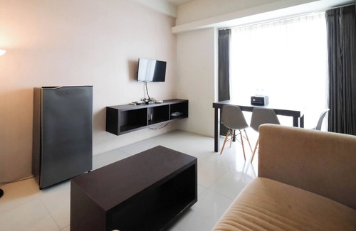 Siwalankerto Apartment | Cozy Stay 2Br At The Square Surabaya Apartment