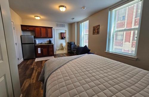 Champaign Apartment | Cozy Stay at the Inman - 214
