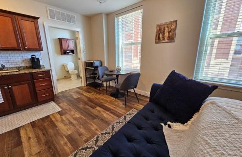 Champaign Apartment | Cozy Stay at the Inman - 214