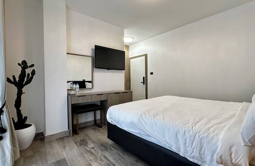 Bole Bed & Breakfast | Cozy Stay + breakfast 202