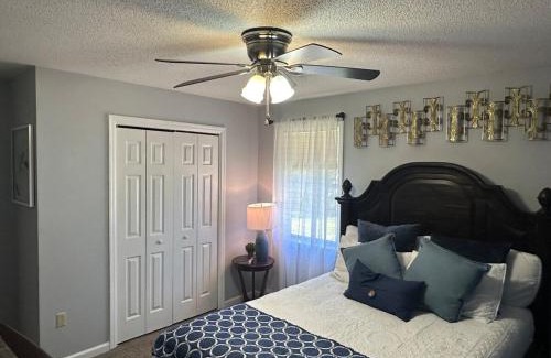 Peach Orchard House | Cozy Stay in Hephzibah
