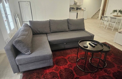 Vaughan Apartment | Cozy stay near Canada's Wonderland