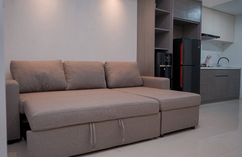 Pondok Aren Apartment | Cozy Stay Studio At Tamansari Bintaro Mansion Apartment