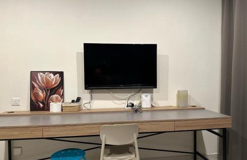 Batu Lintang Apartment | Cozy Stays Studio C - Kozi Square Kuching