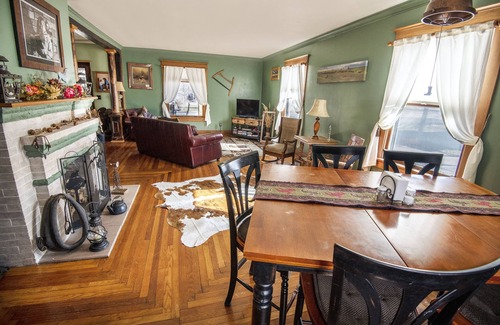 Cottonwood Falls House | Cozy Stone & Brick home in the heart of the Beautiful Flint Hills
