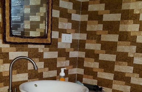 Libaong Apartment | Cozy studio apartment with pool, located at Libaong near beach