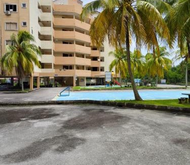 Port Dickson Apartment | Cozy Studio Apartment in Tiara Beach Resort PD
