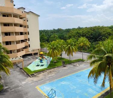Port Dickson Apartment | Cozy Studio Apartment in Tiara Beach Resort PD