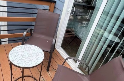 Huntsville Apartment | Cozy studio apartment in charming Huntsville with WiFi, & fitness room