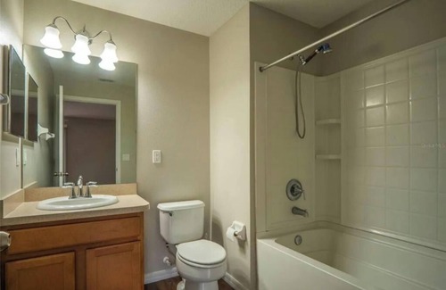 Brandon Apartment | Cozy studio apartment with AC and WiFi in wonderful Brandon