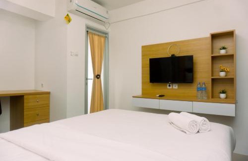 South Tangerang Apartment | Cozy Studio at Urbantown Serpong Apartment By Travelio