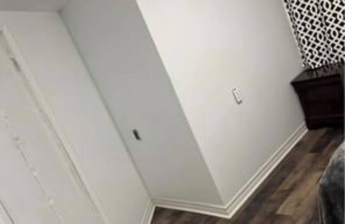Montreal-Nord Apartment | Cozy studio, close to shopping malls and bus stops