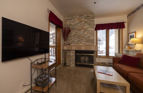 Purgatory Condo | Cozy Studio for 2 at Kendall 435 in Purgatory Village with Plaza View.