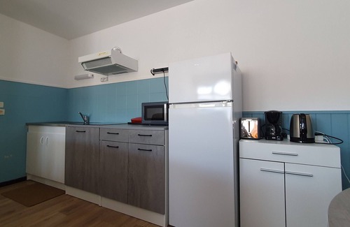 LʼAiguillon-sur-Mer Apartment | Cozy Studio Near Beach, Center & Port for 2