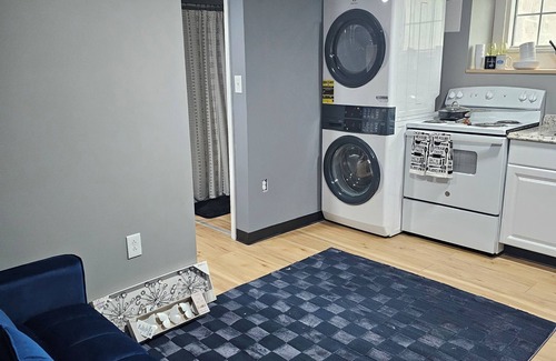 Saint Josephs Apartment | Cozy studio in charming Baltimore with WiFi