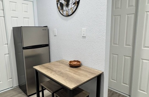 Riverview Apartment | Cozy studio in charming Riverview