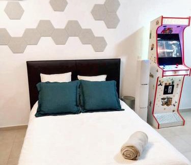 Quinta do Anjo Apartment | Cozy studio in Quinta do Anjo 48 m² with shared sauna