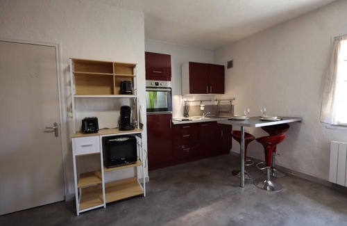 Monteux Apartment | Cozy studio in the heart of the village