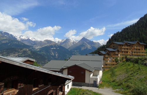 Valfrejus Apartment | Cozy studio in Valfréjus, near ski lifts