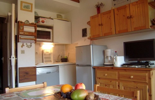 Cohennoz Apartment | Cozy Studio-Mezzanine with Parking, Near Slopes and Shops, Crest-Voland