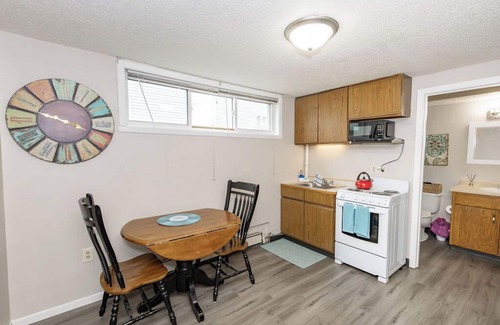 Fargo Apartment | Cozy Studio Near NDSU and Fargodome