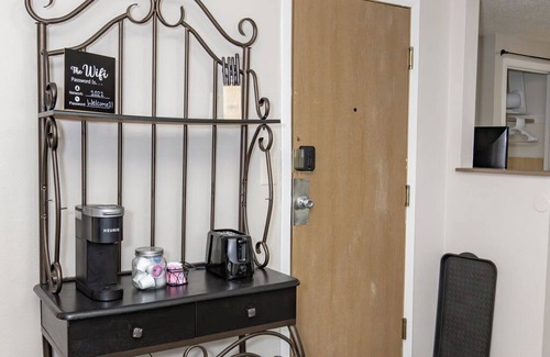 Fargo Apartment | Cozy Studio Near NDSU and Fargodome