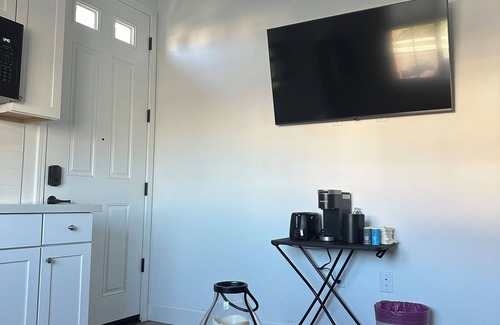 Stockton Apartment | Cozy Studio Near The Lake