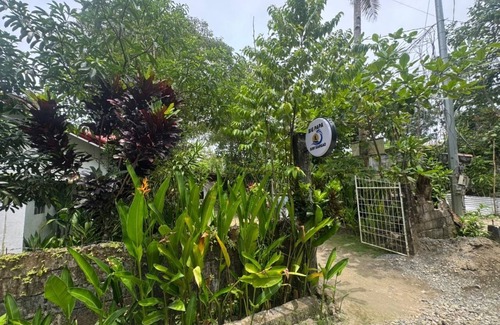Catangnan Apartment | Cozy Studio Retreat in General Luna, Philippines