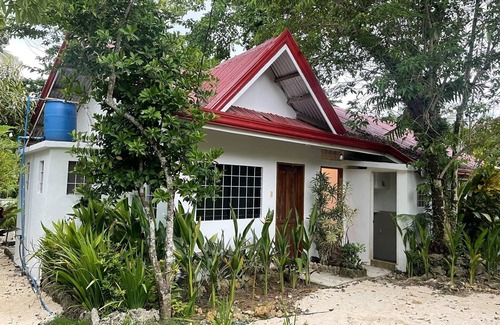 Catangnan Apartment | Cozy Studio Retreat in General Luna, Philippines