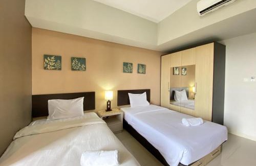 Hegarmanah Apartment | Cozy Studio Room No Kitchen at Skyland City Jatinangor Apartment By Travelio
