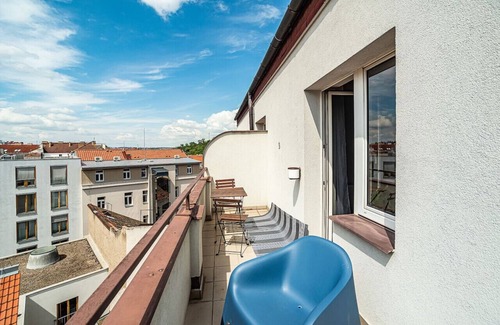 Zizkov Apartment | Cozy studio with terrace by tram