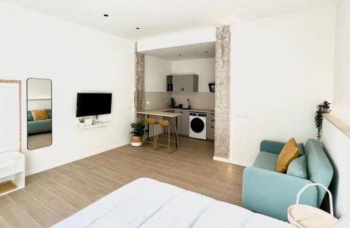 Alicante Apartment | Cozy & Stylish APT,Santa Bárbara Castle,Wifi,AC