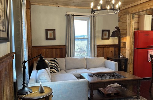 Oro-Medonte Ski Chalet | Cozy, stylish, century home located just steps from Mount St Louis ski hill!