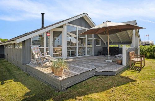 Norre Aby House | Cozy Summer House In Føns With Sea View