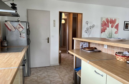 Cambo-les-Bains Apartment | Cozy T2 Apartment in Cambo-les-Bains with Terrace and Parking, Near Center and Spa