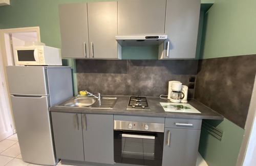 La Roche-Posay Apartment | *Cozy T2 in Central La Roche-Posay w/Wi-Fi, Balcony & Close to Thermes*