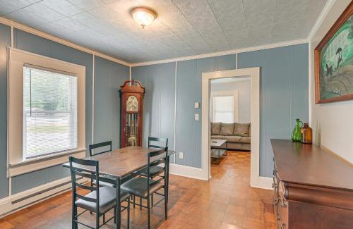 Tazewell House | Cozy Tazewell Home with Grill on Back of the Dragon!