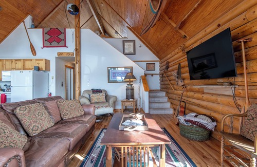 Victor Cabin | Cozy Teton Cabin