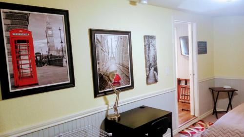 Sherman House | Cozy Texoma Guesthouse