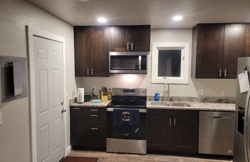 Council Bluffs House | Cozy three bedroom, five minutes from the baseball stadium.
