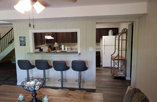 Linn Creek House | Cozy three bedroom two bath home overlooking the lake with breathtaking views