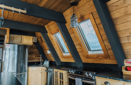 Spring Valley Cabin | Cozy Timber A-Frame Getaway ✦ Large Deck, Hot Tub, & BBQ