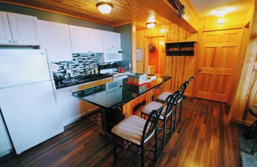 Tofte Condo | Cozy Timber Trails on Lake Superior