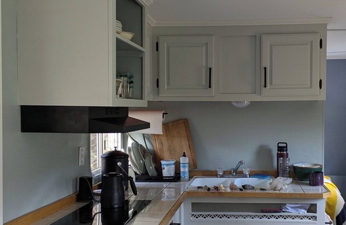 Bristol House | Cozy Tiny Home in charming Bristol VT, close to major ski areas